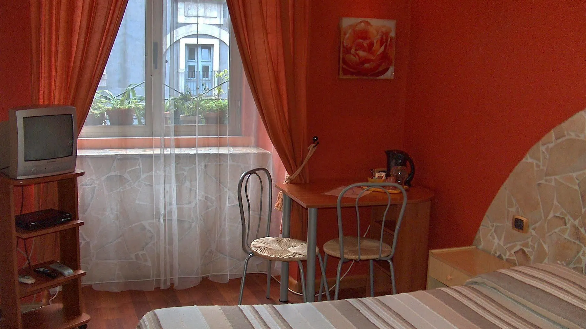 Gasthof Holland International Rooms Catania